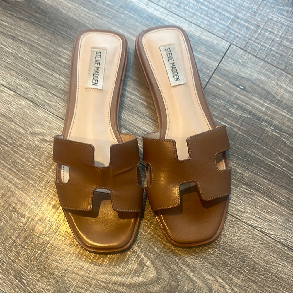 Steve Madden Tan Slide Sandals